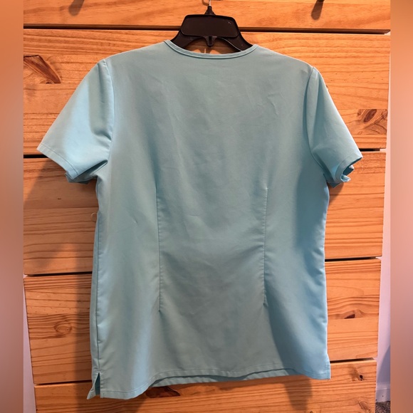 Figs Neon Blue Casma Three-Pocket Scrub Top - Picture 3 of 5